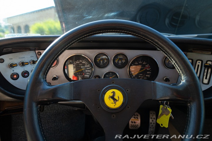 Ferrari Dino 308 GT4 1976