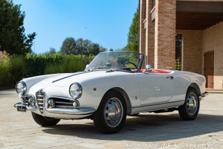 Alfa Romeo Giulietta Spider Con Hardtop