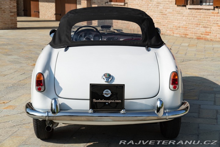 Alfa Romeo Giulietta Spider Con Hardtop 1960