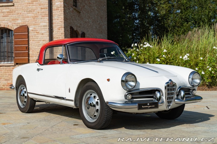 Alfa Romeo Giulietta Spider Con Hardtop 1960