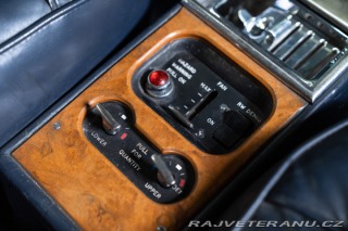 Rolls Royce Corniche  1973