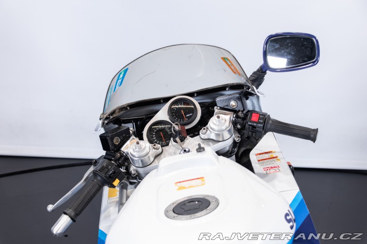 Suzuki GSX GSXR 1100 1990