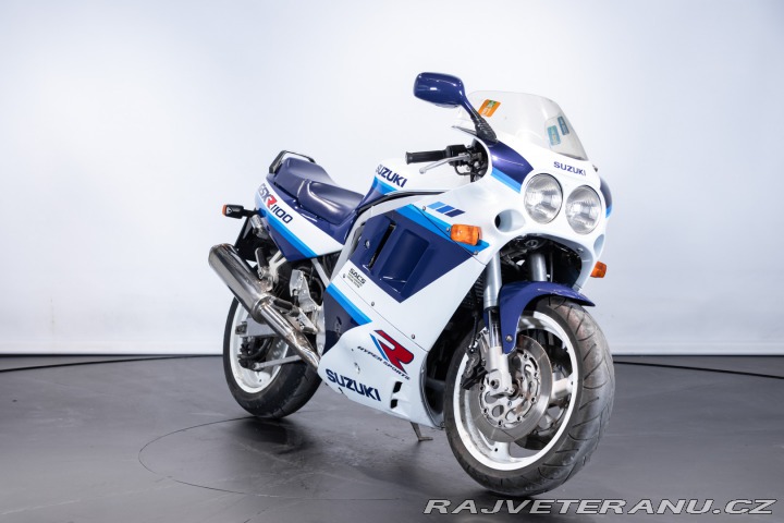 Suzuki GSX GSXR 1100 1990