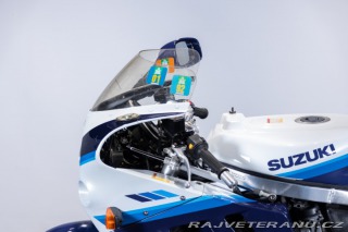 Suzuki GSX GSXR 1100 1990