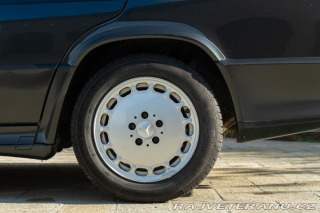 Mercedes-Benz 190 190E 2.5 - 16 1990