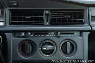 Mercedes-Benz 190 190E 2.5 - 16 1990