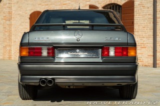 Mercedes-Benz 190 190E 2.5 - 16 1990