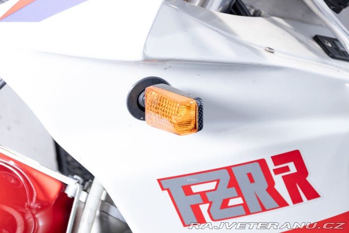 Yamaha FZ FZR 750 R (OW01) “Agostini” 1989