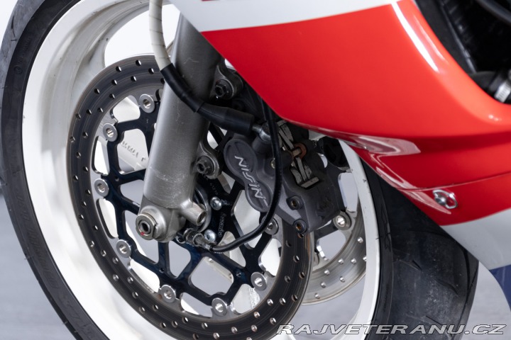 Yamaha FZ FZR 750 R (OW01) “Agostini” 1989