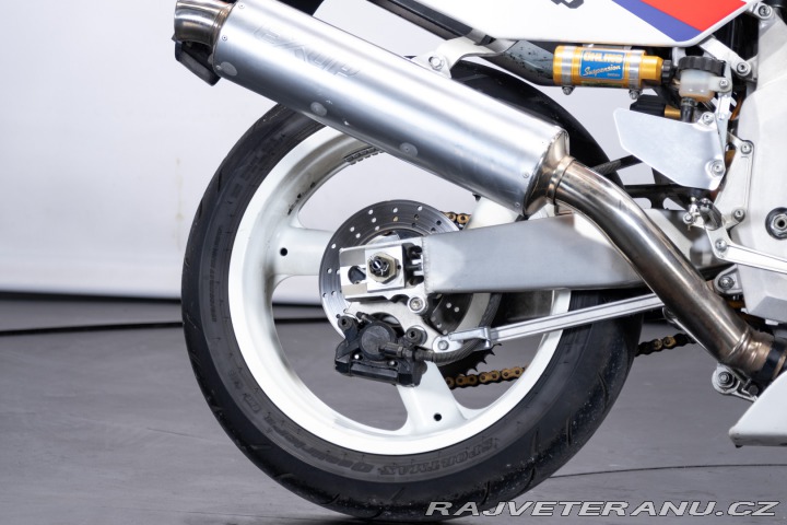 Yamaha FZ FZR 750 R (OW01) “Agostini” 1989