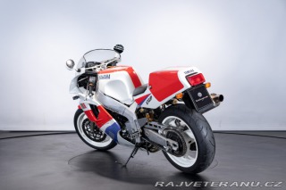 Yamaha FZ FZR 750 R (OW01) “Agostini” 1989