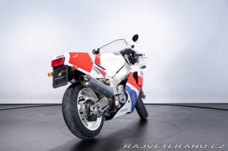 Yamaha FZ FZR 750 R (OW01) “Agostini” 1989