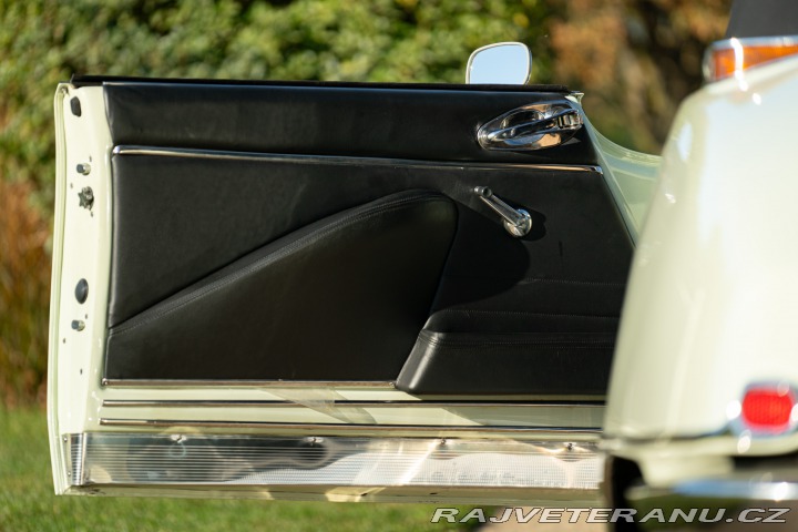 Citroën DS 21 CABRIOLET CHAPRON 1969