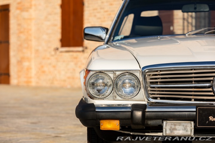 Mercedes-Benz 380 SL 1983