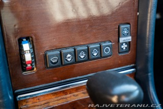 Mercedes-Benz 380 SL 1983