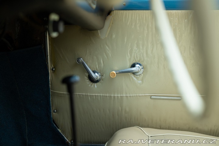 Fiat 500 Spider carrozzeria Allemano 1957