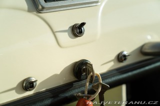 Fiat 500 Giardiniera “Jolly” carrozzeria Ghia 1965