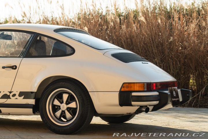 Porsche 911 CARRERA 2.7 1975