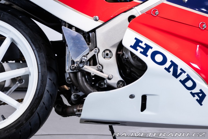Honda VF VFR 750 R (RC30) ALA ORO 1988