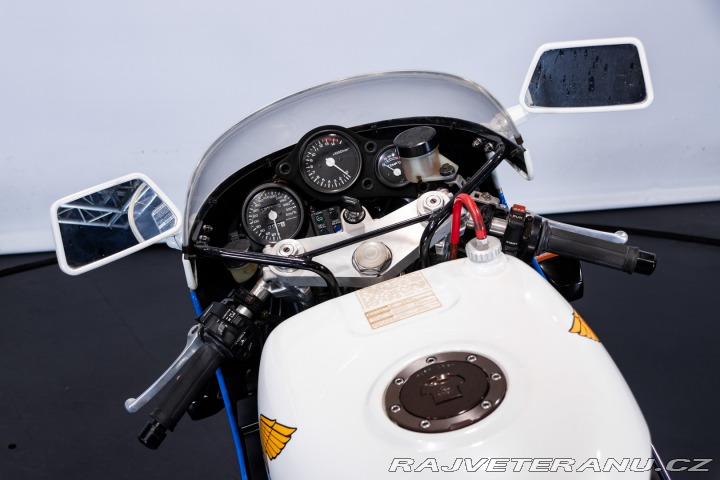 Honda VF VFR 750 R (RC30) ALA ORO 1988