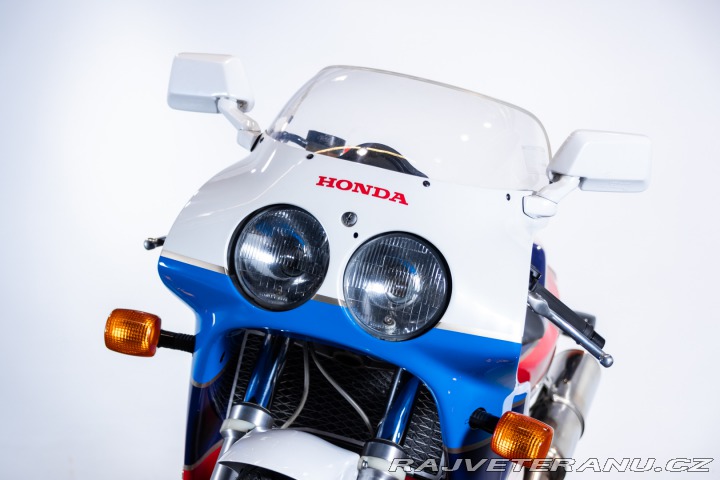 Honda VF VFR 750 R (RC30) ALA ORO 1988