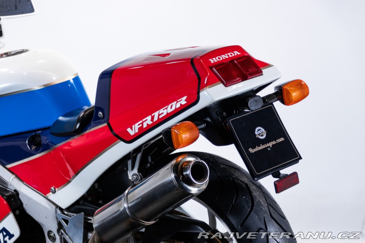 Honda VF VFR 750 R (RC30) ALA ORO 1988