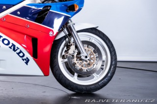 Honda VF VFR 750 R (RC30) ALA ORO 1988