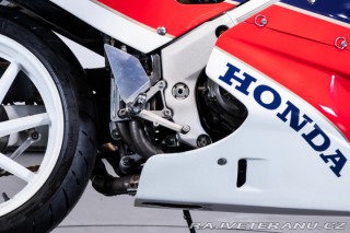 Honda VF VFR 750 R (RC30) ALA ORO 1988