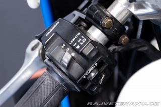 Honda VF VFR 750 R (RC30) ALA ORO 1988