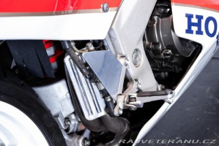 Honda VF VFR 750 R (RC30) ALA ORO 1988