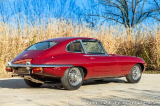 Jaguar E-Type COUPE’ II° SERIE 4.2 L (2+2) 1970