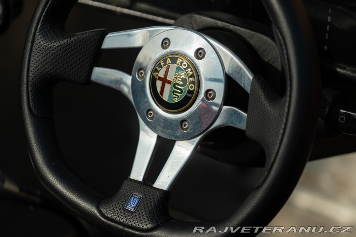 Ostatní značky Ostatní modely Huntsman SPYDER 1500 1988