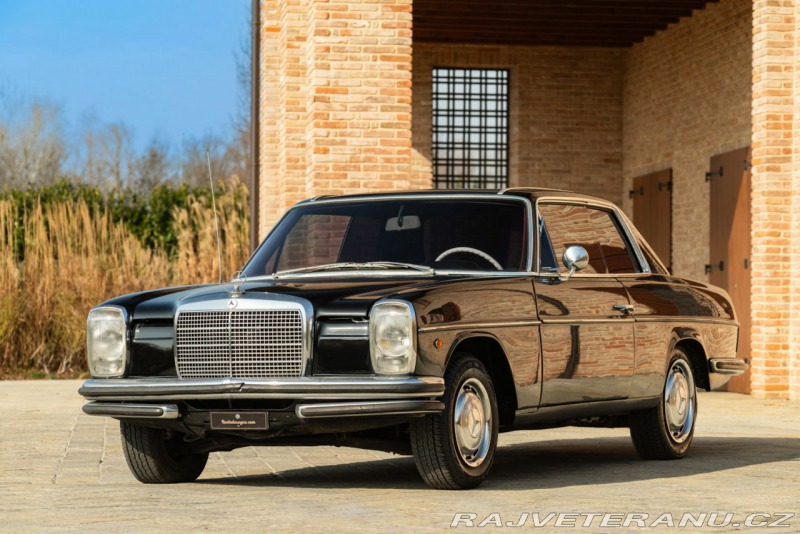 Mercedes-Benz 250 CE