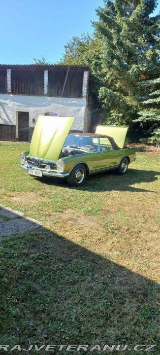 Mercedes-Benz 230 Pagoda 230 SL automat 1965