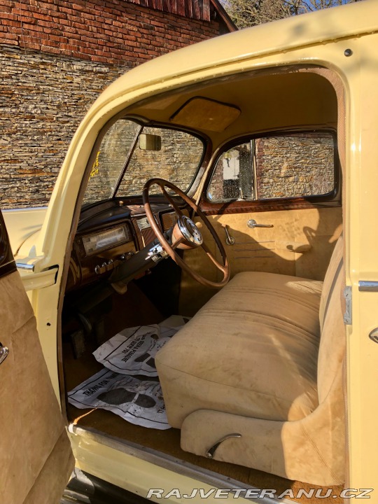 Packard Ostatní modely 110 4 door 1941