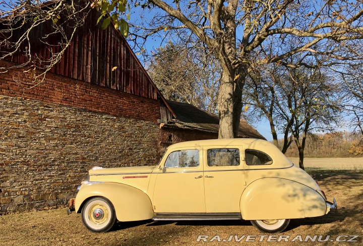 Packard 110 4 door 1941