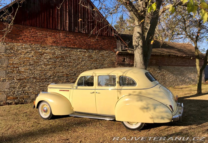 Packard 110 4 door 1941