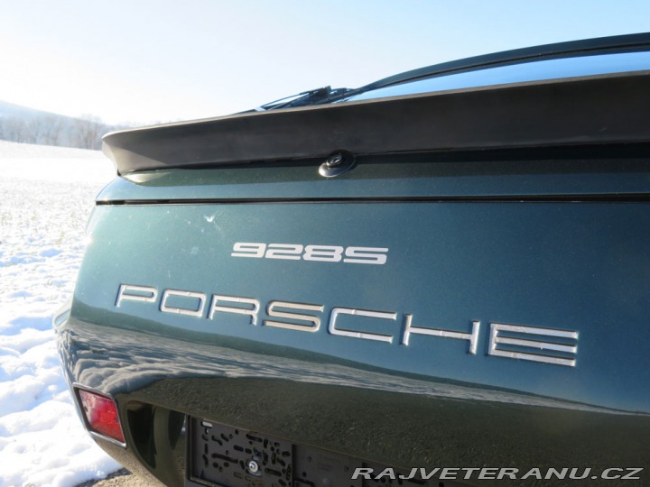 Porsche 928 S 1986