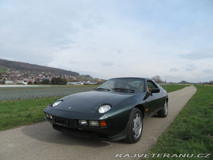 Porsche 928 S 1986