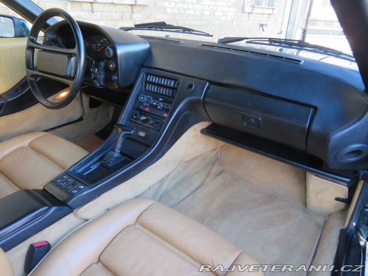Porsche 928 S 1986