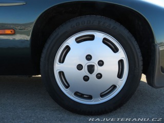 Porsche 928 S 1986