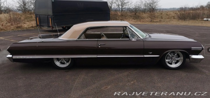 Chevrolet Impala Sport Coupe 1963