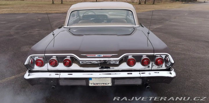 Chevrolet Impala Sport Coupe 1963