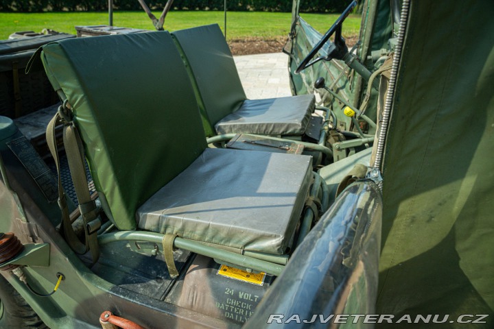 Ford Y M151\A2 M.U.T.T. (Military Utility Tactical T 1972