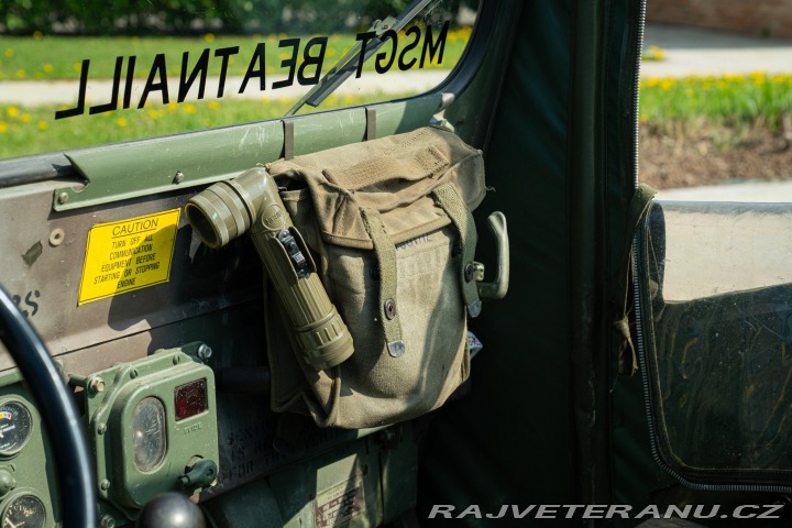 Ford Y M151\A2 M.U.T.T. (Military Utility Tactical T 1972