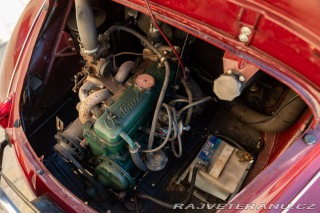 Renault 4 CV Décapotable 1957