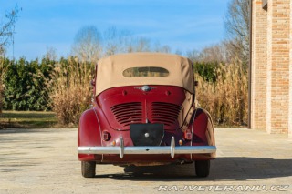 Renault 4 CV Décapotable 1957