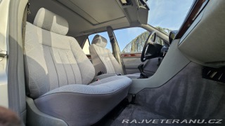 Mercedes-Benz E 200 D 1995