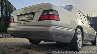 Mercedes-Benz E 200 D 1995