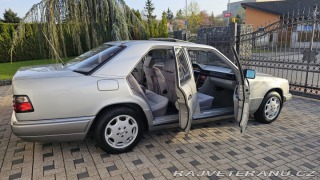 Mercedes-Benz E 200 D 1995